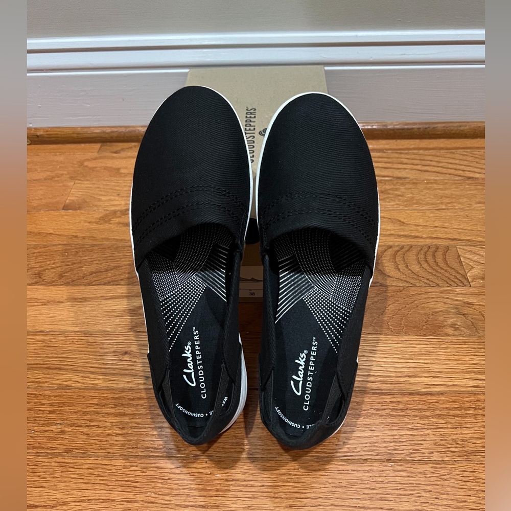 NEW Clarks Cloudsteppers Black Breeze Step II Slip-On Shoes - Size 7.5 Wide - Picture 3 of 11